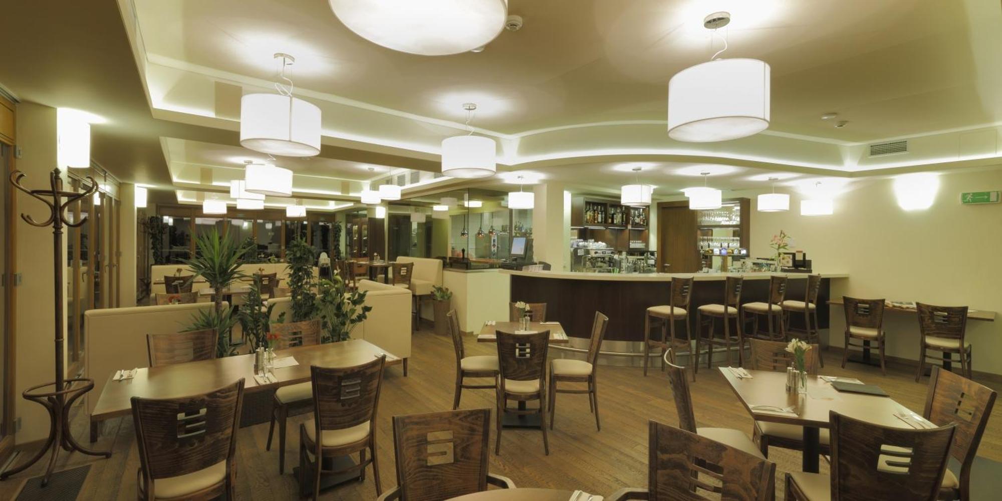 Esmarin Wellness Hotel Mníšek pod Brdy Exteriör bild